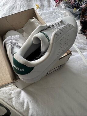adidas White Low-Top Sneakers with Green Heel Tab